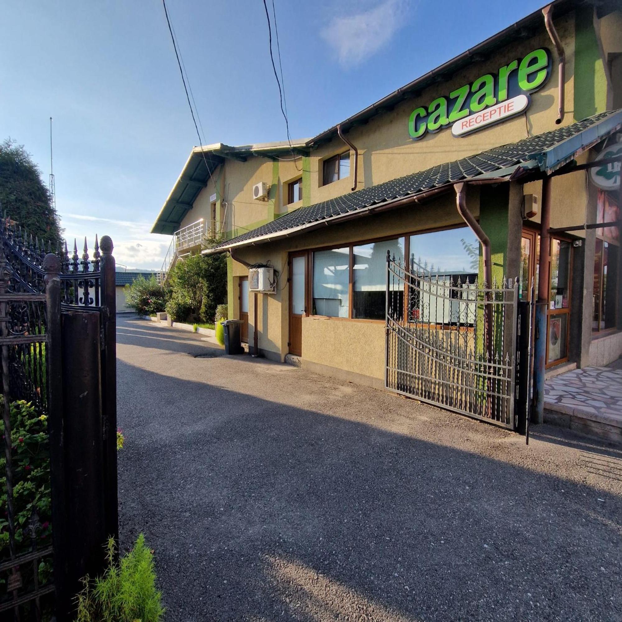 Motel Mesterul Manole Curtea de Argeş Exteriör bild
